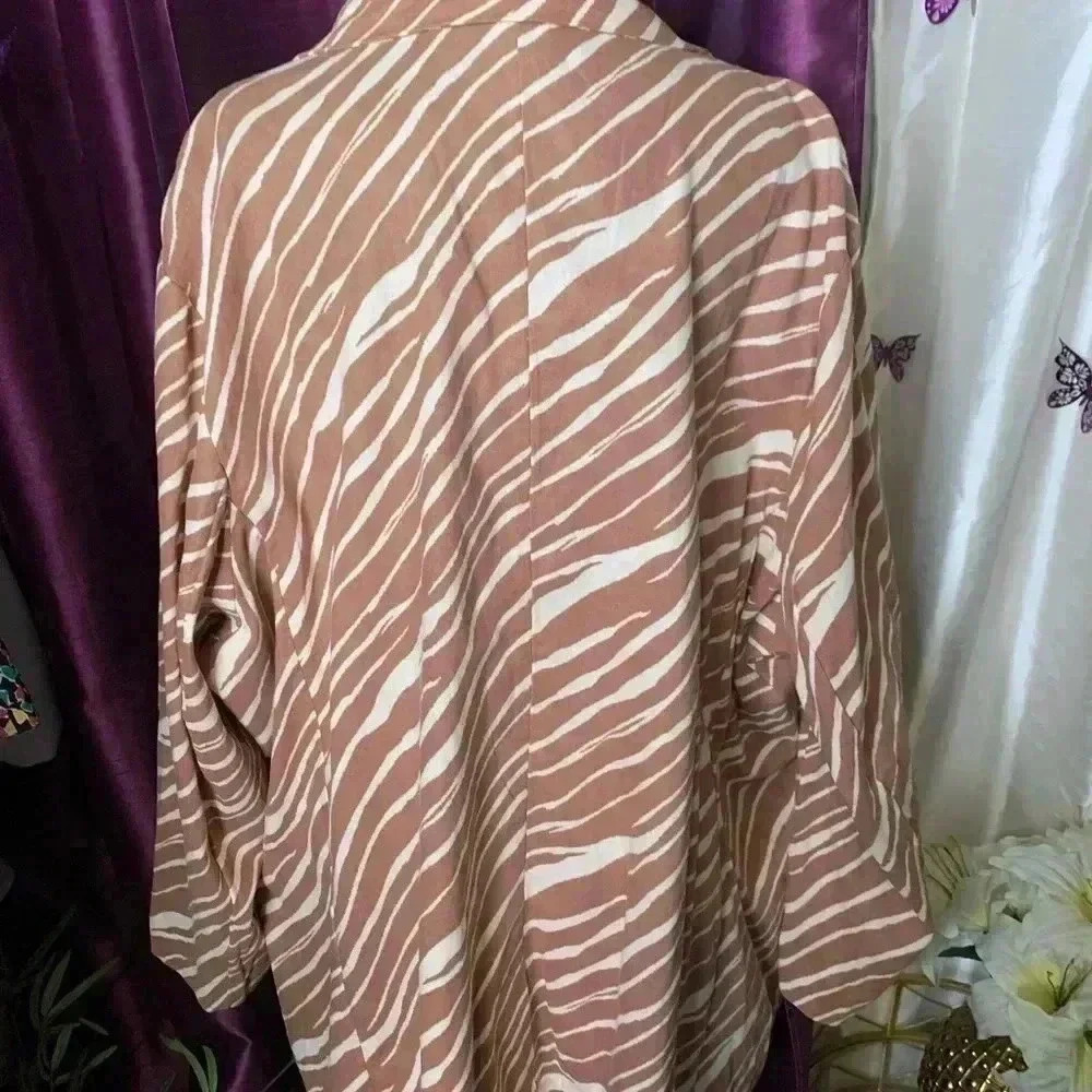 NWT A New Day (Target Brand) zebra Print Blazer, size 3X - Picture 3 of 4